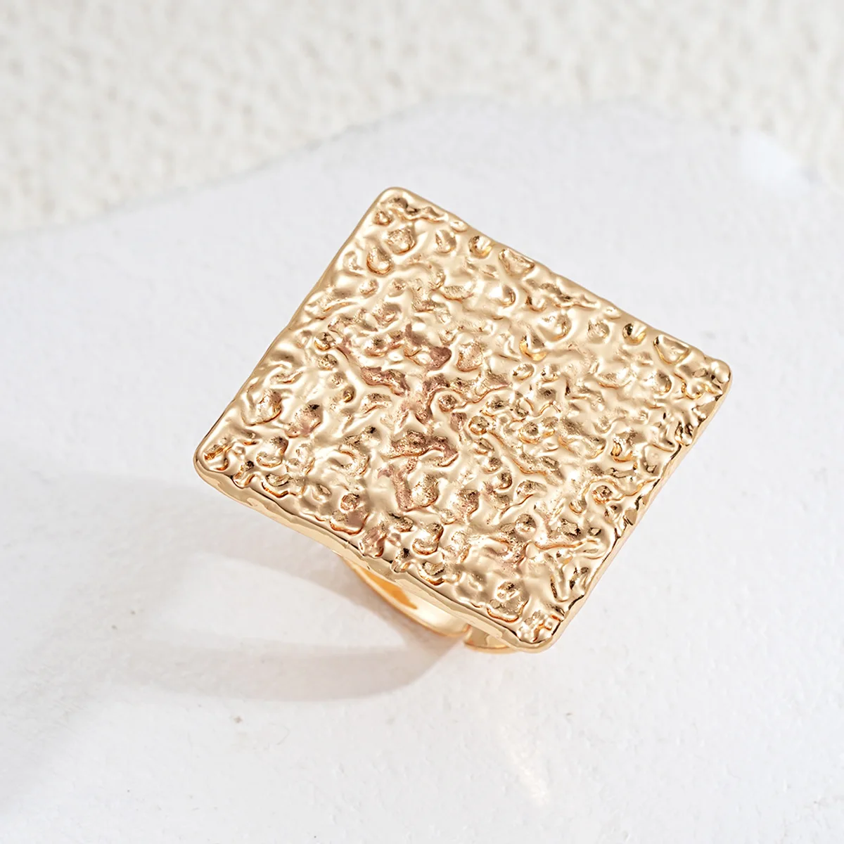 1pcs New Fashionable High End Sense Vintage Versatile Ring Square Texture Metal Ring With Adjustable Opening Ring Wholesale