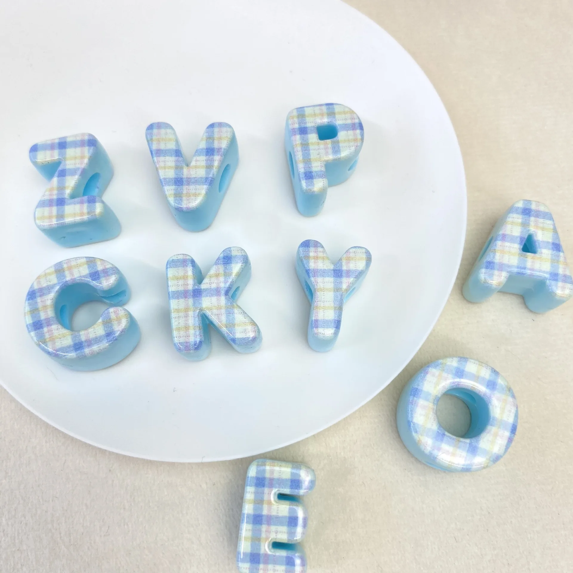 30/50/100 Stück/20 mm große Löcher Acryl Alphabet Buchstaben Perlen für DIY Telefon Kette Schlüsselanhänger Zubehör Materialien Lose Perlen – Detail 15