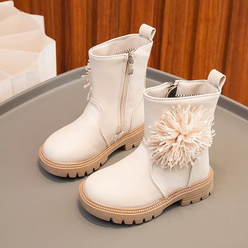 

Autumn Winter Princess Soft Soled Flower Boots Girls Fashion Mid Top Leather Boots Children Antiskid Side Zippers Solid Color