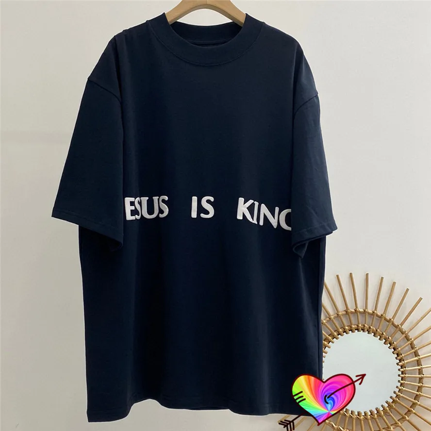 Kanye West Tee Jesus Is King Chicago T Shirts Men Women 1:1 High Quality Oil Painting Graphic Ye Tee Hip Hop Short Sleeve