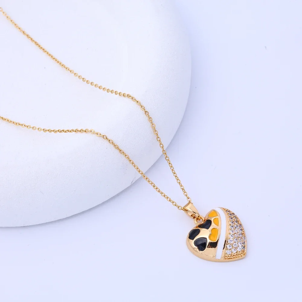 Cross-border childlike love pendant temperament simple and versatile high-end titanium steel necklace women's 520 Valentine's Da