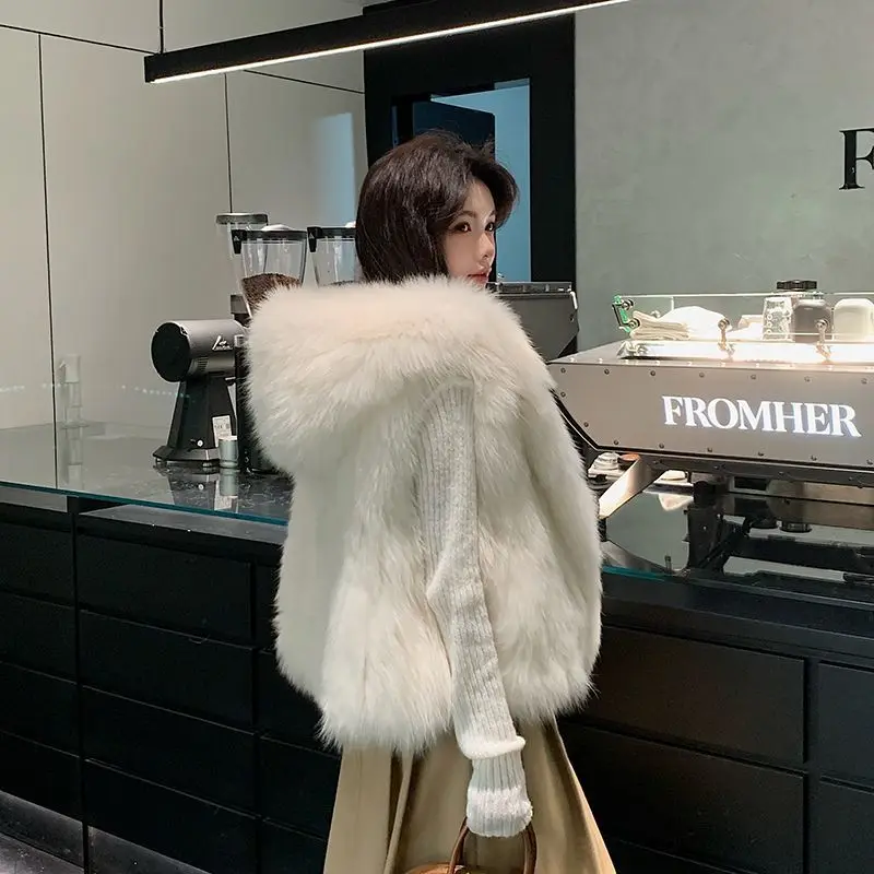 Thickened Vest Double-sided Fluffy Big White Bear Imported Fox Hair Fashion Thickened Big Hat Vest Exquisite Simple Personality