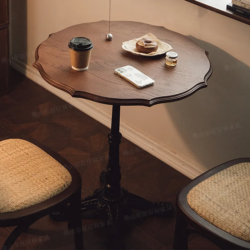 Vintage solid wood floral round table, wrought iron coffeetable, vintage dessert shoptables and chairs, French dining furnitur