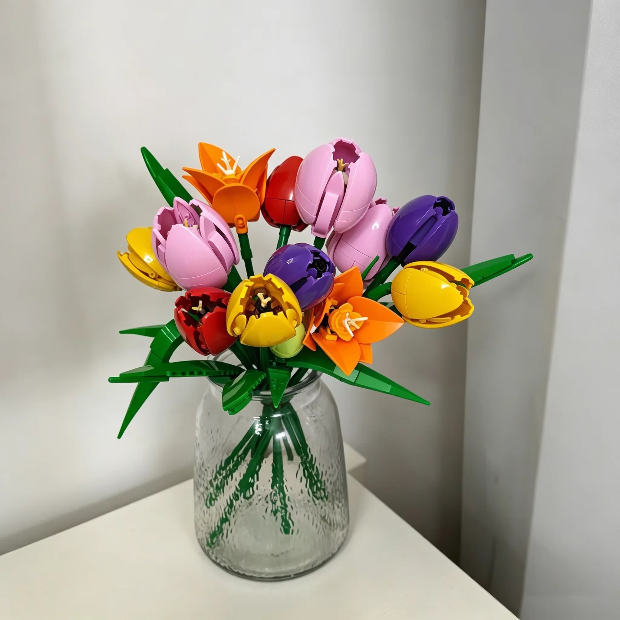 New Creative Plant Tulip Bouquet Building Blocks Artificial Eternal Flower Model Home Decoration Christmas Party Birthday Gift