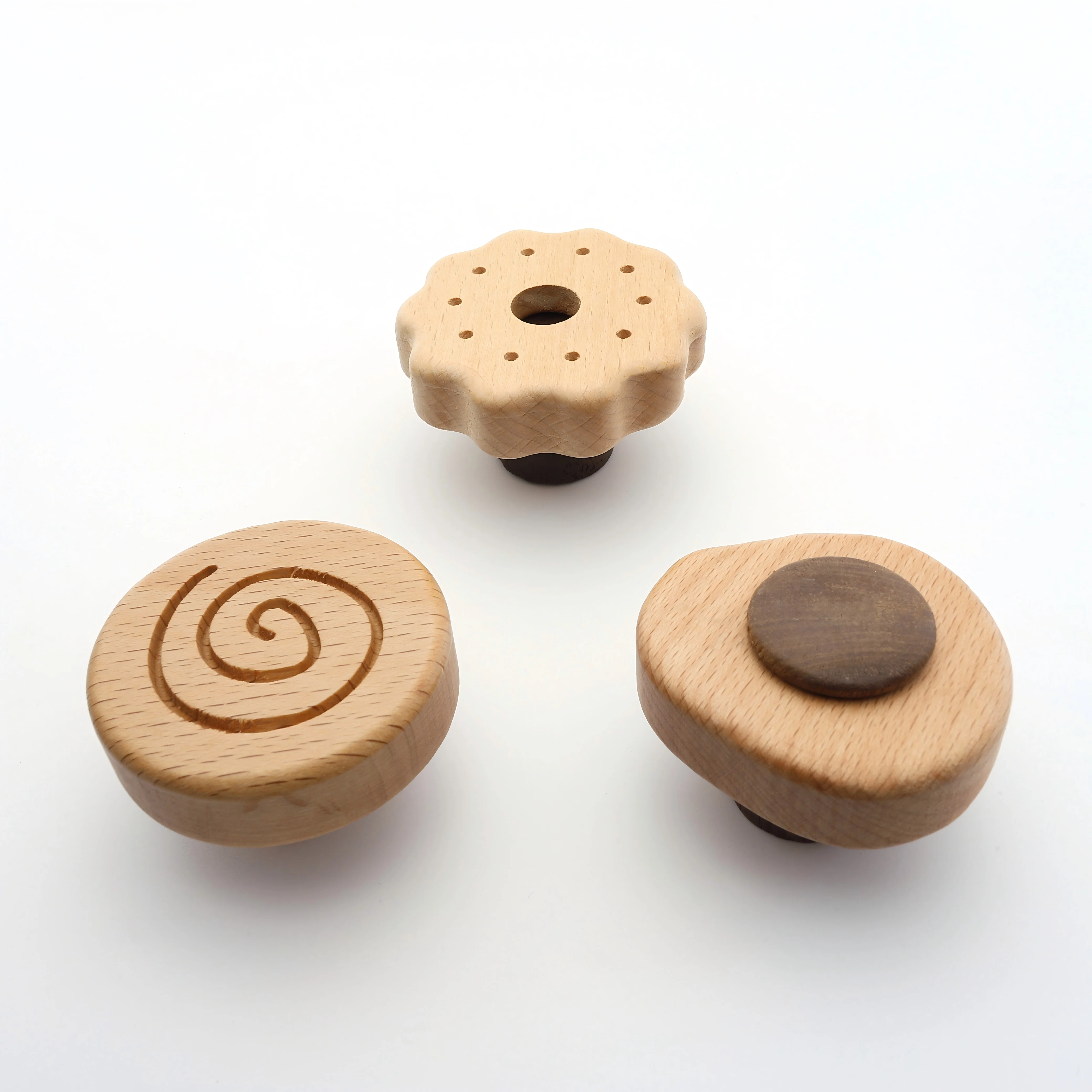 2pcs Creative Solid Wood Single Hole Knob Bedroom Drawer Wardrobe Furniture Handles Kids Room Decor Cartoon Design Cabinet Pulls