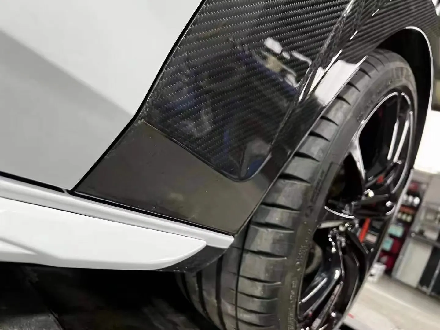 TAKD 3K Twill Carbon Weave Universal Rear Spoilers Dry Carbon Fiber Material Wheel Fenders for A4 S4 PA B9.5 B9.5 4