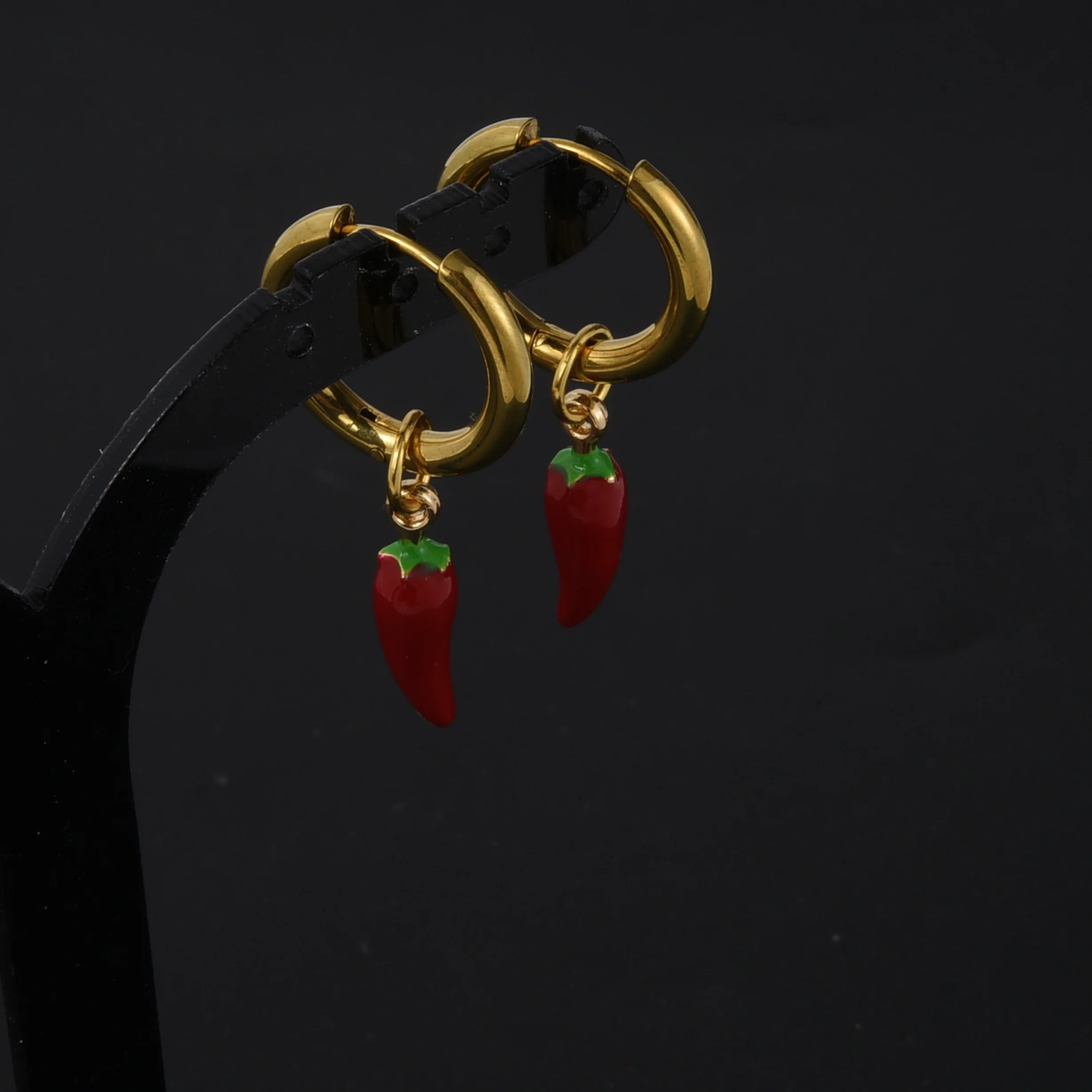 

Chic Red Chilli Hoop Earrings Women Girls Ear Jewelry Charms Gifts Hot Pepper Cherry Peanuts Candied Haws Pendants Hoop Earrings