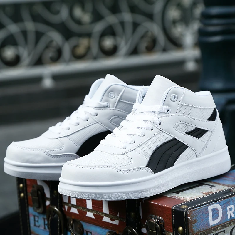 Baskets de skateboard blanches pour hommes, chaussures décontractées, respirantes, montantes et plates, nouvelle collection 2023