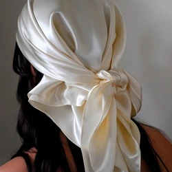 90 * 90 cm Luksusowy damski muzułmański hidżab Kwadratowy jedwabny szalik Satynowa chusta na głowę Zwykły kobiecy welon Solidna chusteczka do włosów Turban Bandana 2024