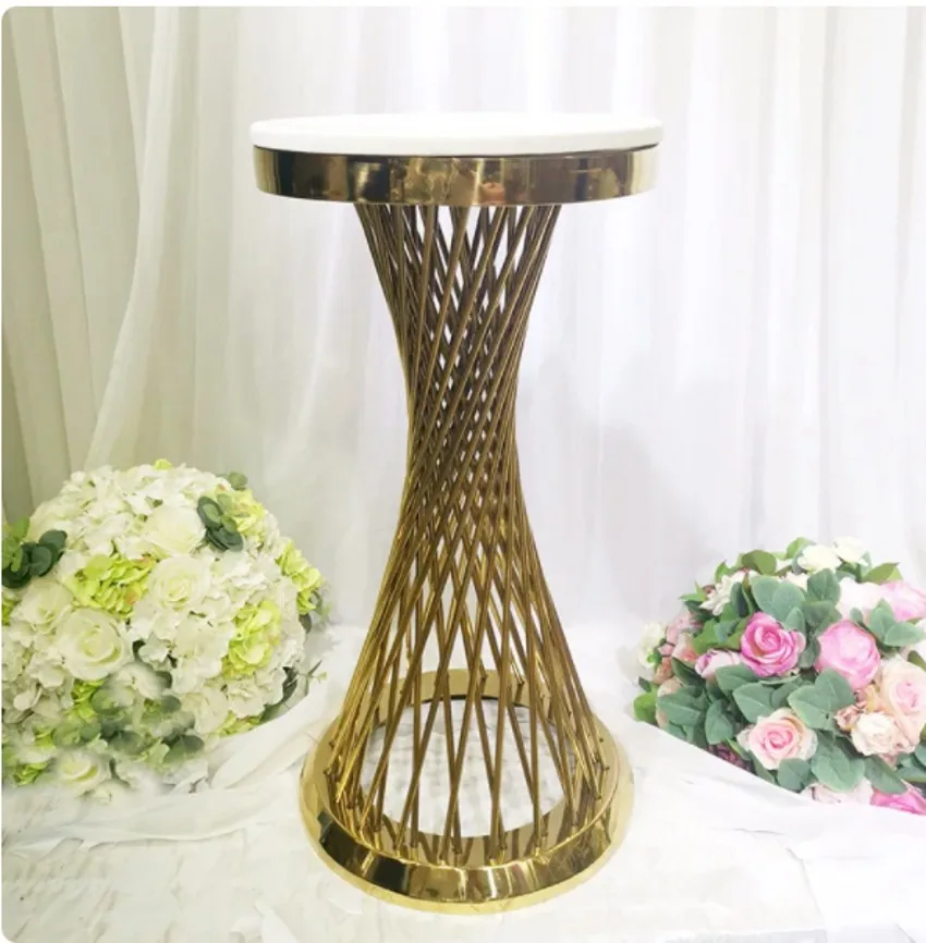 Upscale Wedding Decoration Small Waist Dessert Table Electroplated Gold Cake Rack Flower Stand Ornament For Party Site Layout