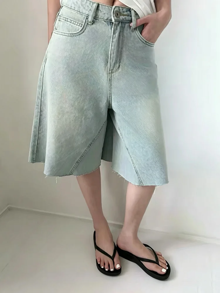 Retro washed light blue fringed denim capri pants for women - high-waisted with patch design and wide-leg style. 2026 new design