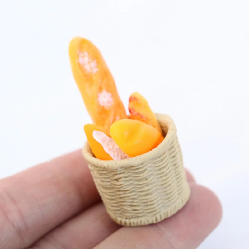 

1Set Dollhouse Miniature Accessories Mini Food Basket Simulation Bread French Baguette Model for Doll House Home Decoration