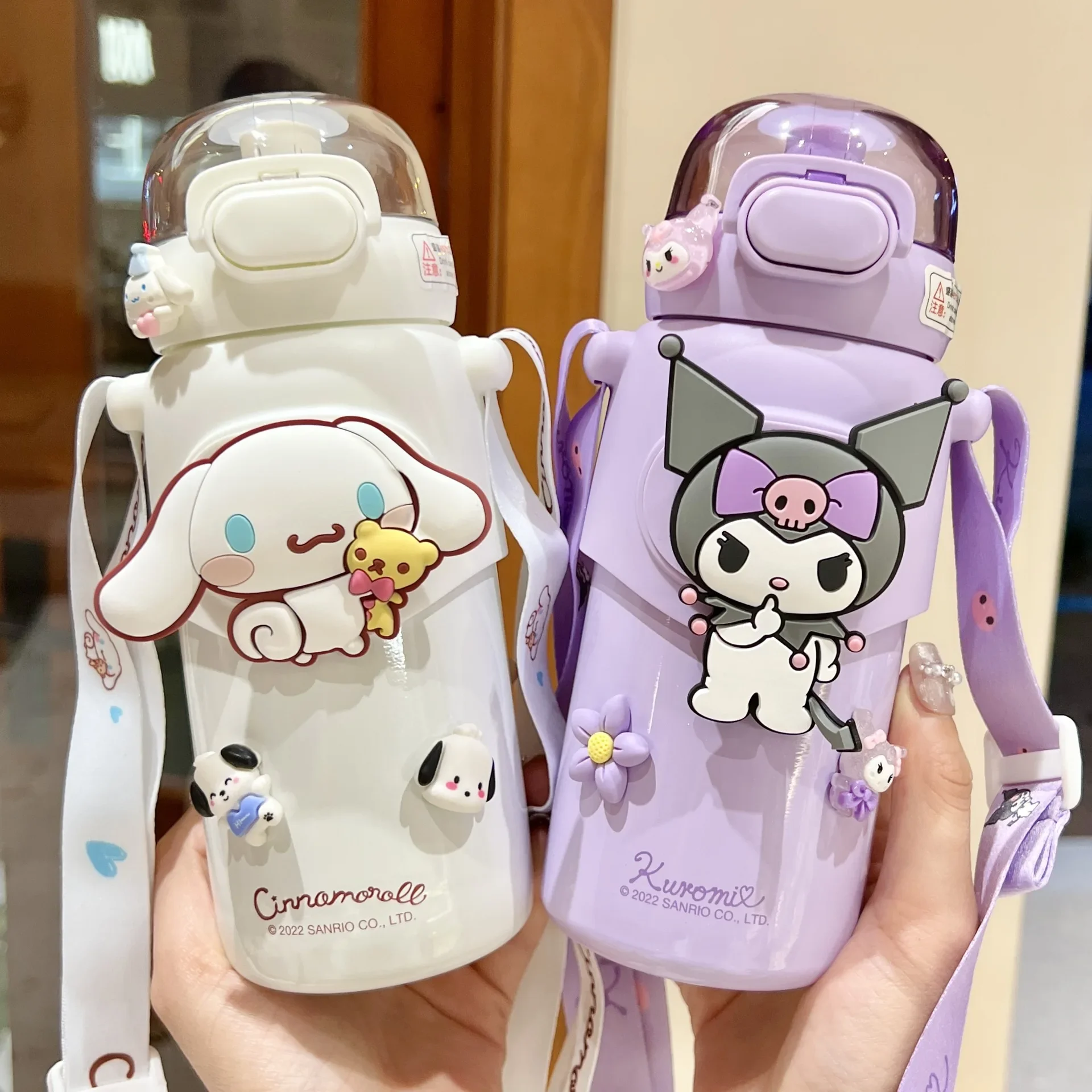 Beautiful Water Cup Sanrio Kuromi Children's Vacuum Bottle Girl Student Straw Cute Girl Shoulder Strap Portable Thermoses Flasks