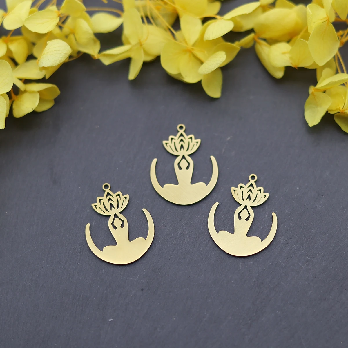 3 قطعة زهرة اللوتس الكلاسيكية يوغو بوذا قلادة جالبة للحظ لصنع المجوهرات أساور القرط تميمة الفولاذ المقاوم للصدأ لتقوم بها بنفسك اكسسوارات