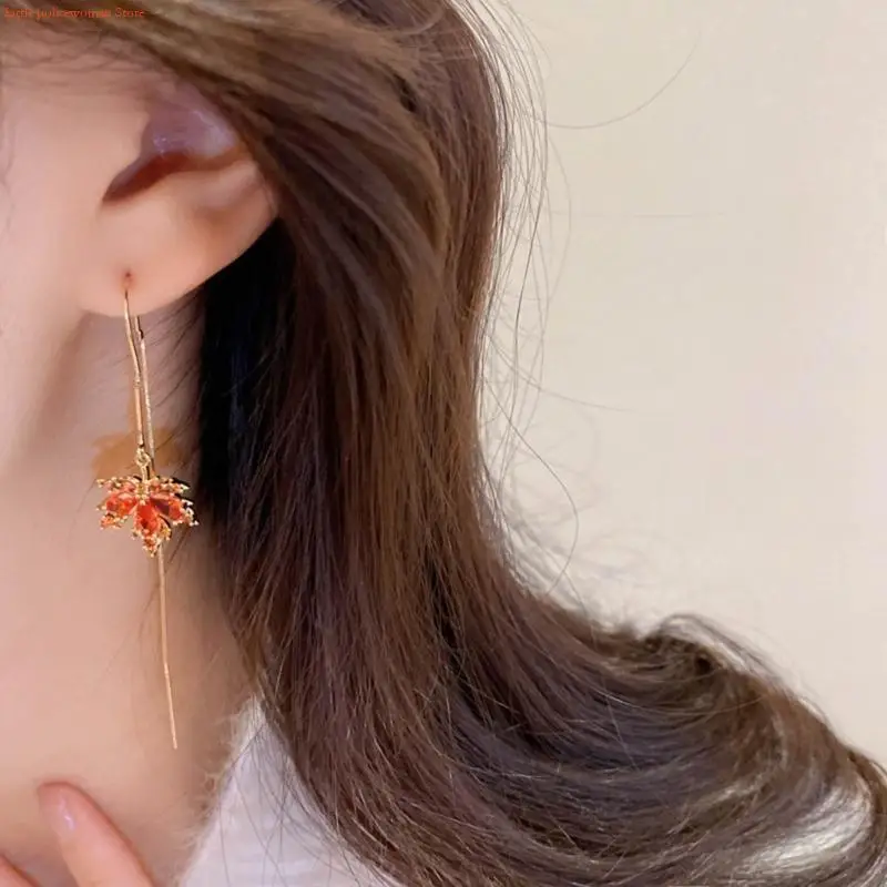 F92D Elegant Red Crystal Maple Earrings Fashion Tassels Ear Ring for Women Girl