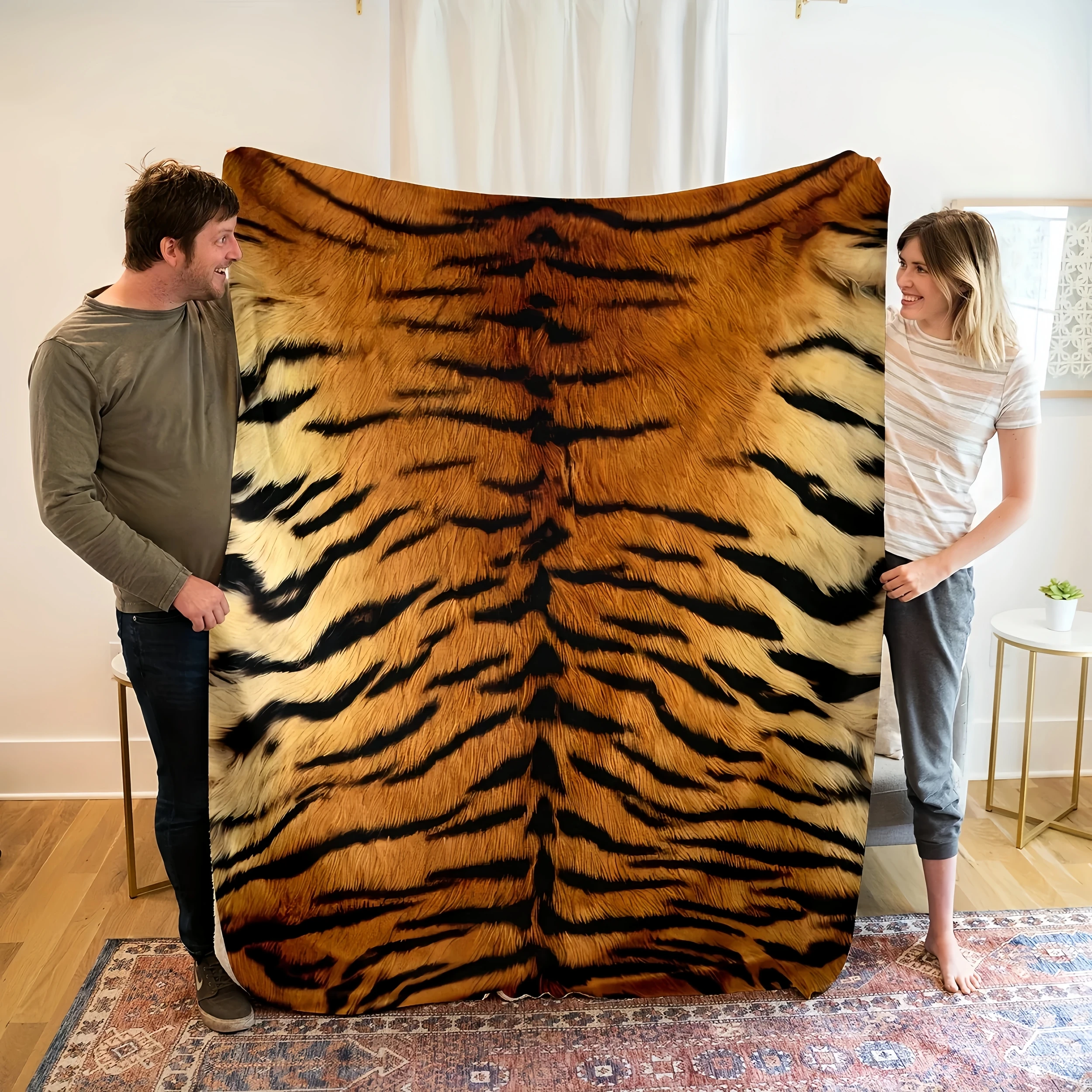 

Warm And Comfortable Blankets Flannel Tiger Print Blanket Suitable For Bedroom Sofa Bed Picnic Camping Office Nap