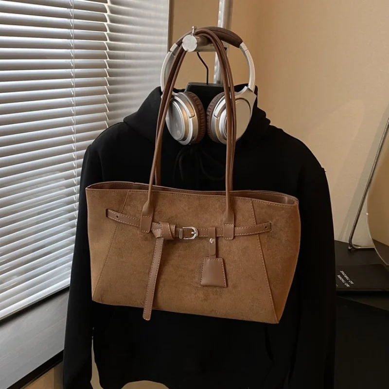 

High-End Women's Tote Bag Made Of Marten-Print Leather Featuring Casual Podgorica Famous Lasting Lightweight Look​