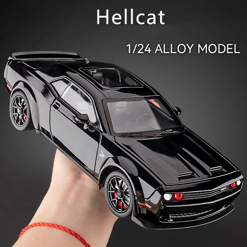 1:24 Symulacja Srt Hellcat Alloy Car Model Dźwięk i światło Zabawka Samochód Metalowy samochód sportowy Chłopcy Kolekcja Ozdoby Prezent