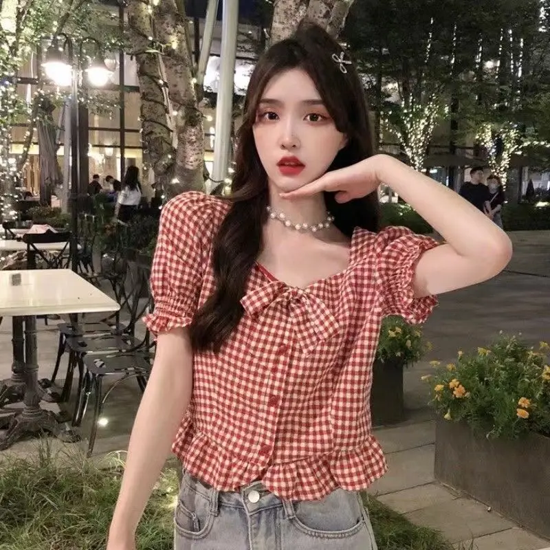 

Женский дизайн, нишевый топ с короткими рукавами и пузырьками, новый ретро клетчатый квадратный воротник