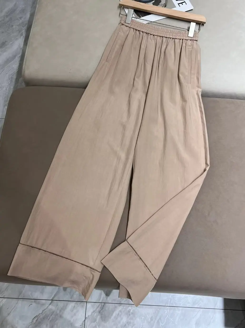 Spring Summer Women's Lightweight Elastic Waist Wide-leg Pants
