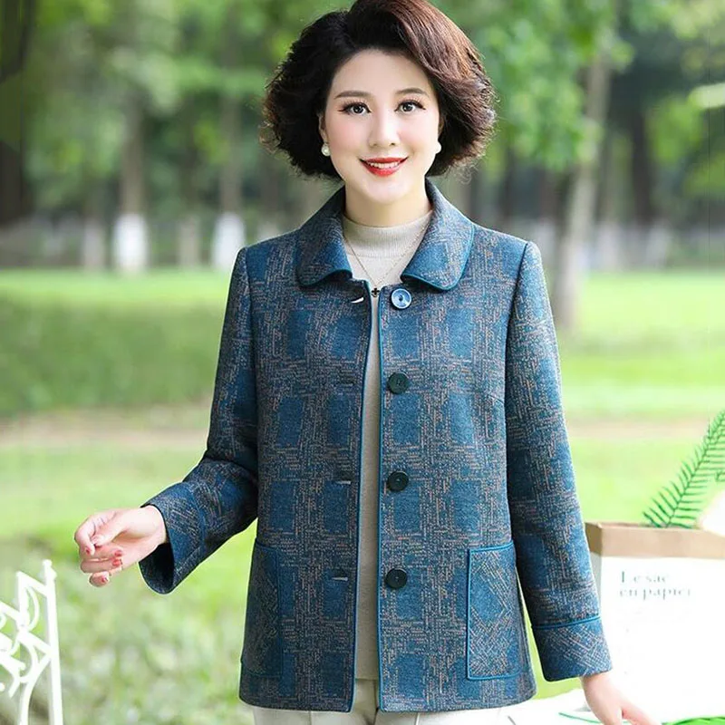 

Middle-aged Mother Casual Coat 2023 Spring Autumn New Short Jacket Single-Breasted Loose Women Cardigan Tops With Lined 6XL 7XL