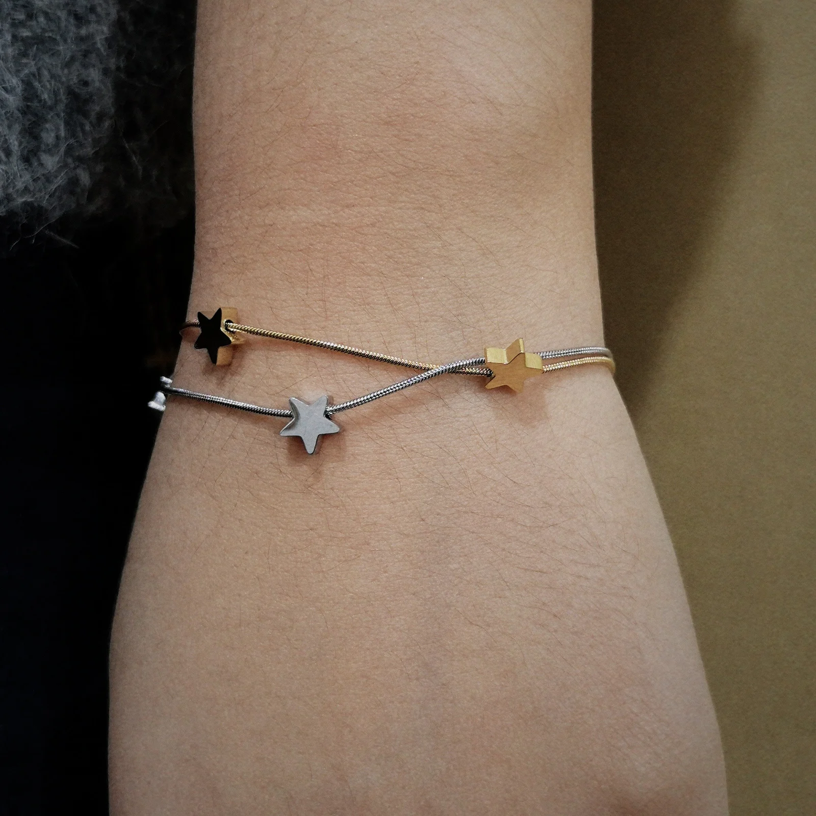 

Golden Silvery Star Charm Bracelet 316L Stainless Steel Snake Chain Minimalist Jewelry for Women