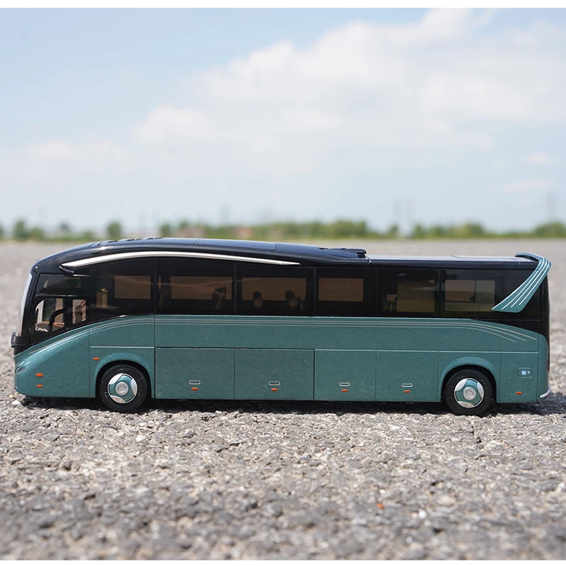 

1:38 Оригинальный Land Aircraft Carrier Xiamen Jinlong MC, высококачественная роскошная версия автобуса из сплава, модель автобуса Dajinlong