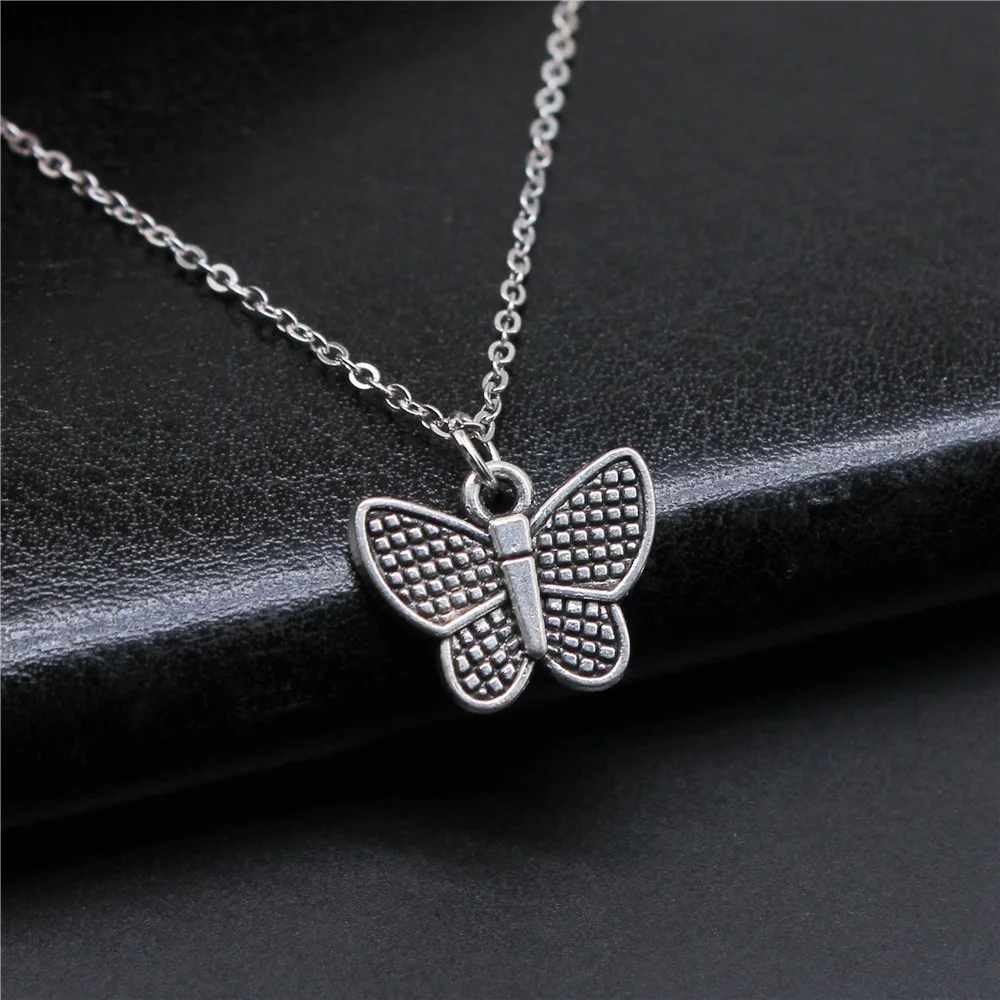 Simple Classic Fashion 13x17mm Antique Silver Color Butterfly Pendant Girl Women Short Chain Necklaces Choker Necklace