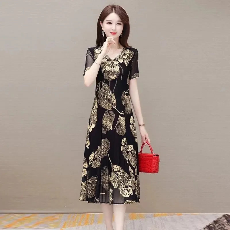 2023 Summer Women\'s Fashion Floral V-neck Dress New Temperament Age-reducing Belly-covering Slim Long Dress Female A-line Akirt