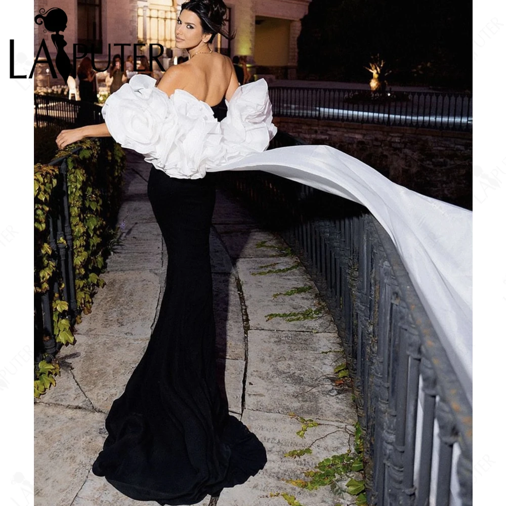 Black Full Mermaid Evening Dresses Off Shoulder Long White Ruffles Flowers Cape Train Women Formal Celebrity Gown 2024Sweetheart