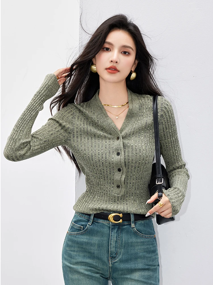 Autumn Winter Women Sweater Knitted Pullovers V-neck Slim Fit Bottoming Tops Solid Color Soft Knitwear Retro Basic Sweaters