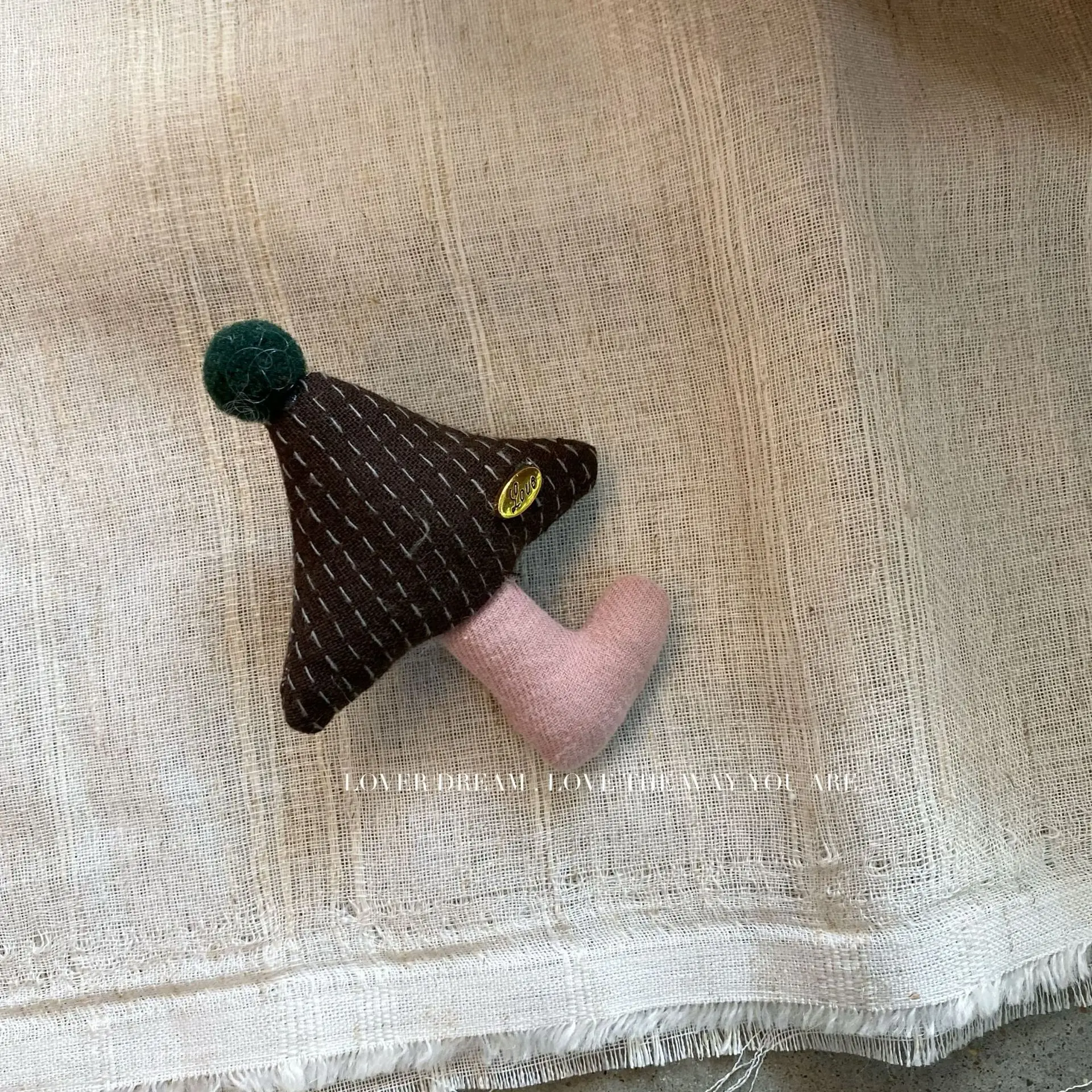 Brooch Pin Hair Clip Duckbill Cotton Filled Polka Dot Fabric Mushroom Heart Gold Label Dual Use Sweet Cute Versatile Clothing