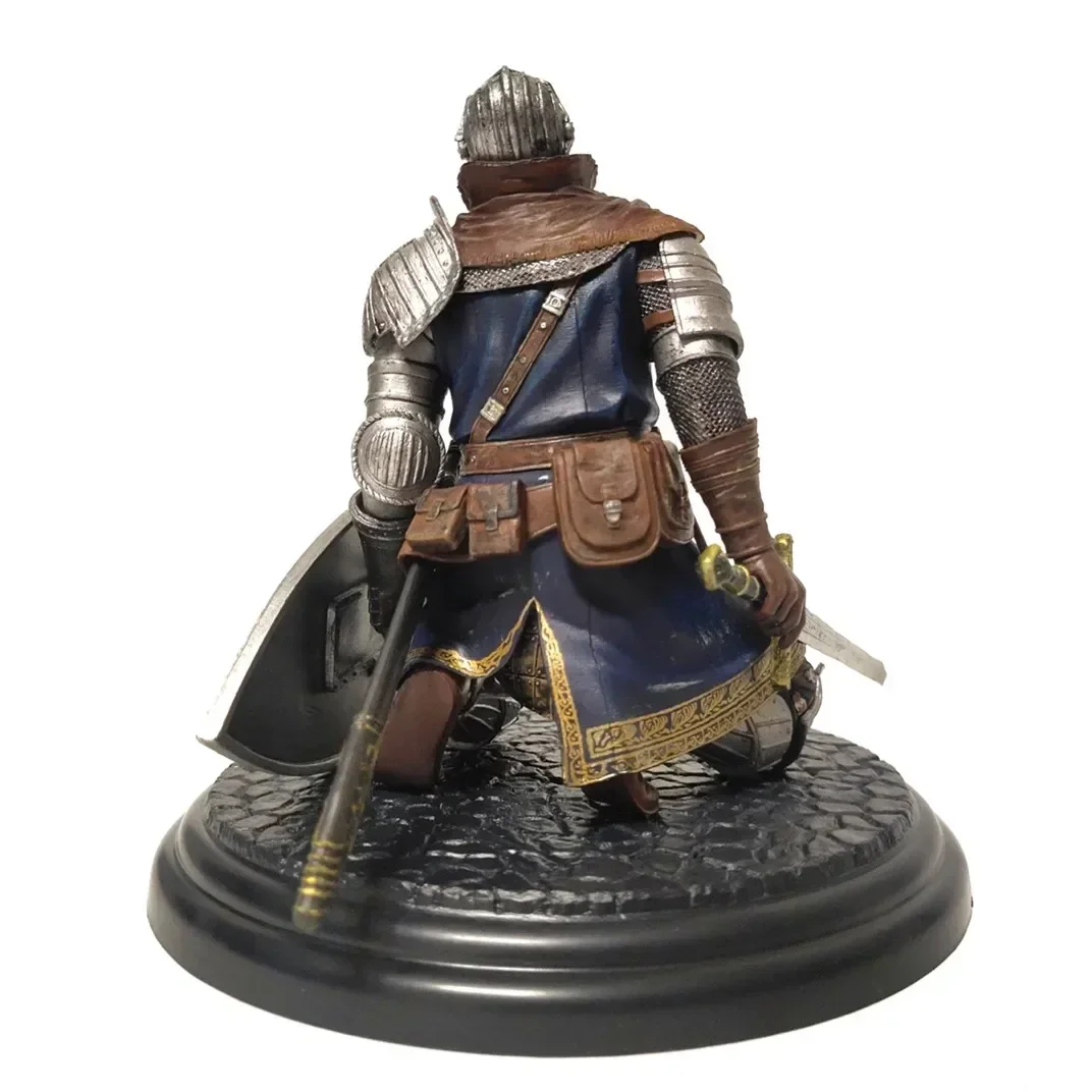 [VIP] 15cm Dark Souls DXF Oscar Action Figure PVC Modelo colecionável Brinquedo cavaleiro Estatueta presente para crianças