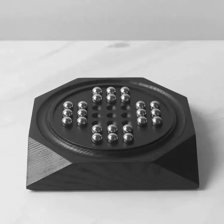 Light luxury creative puzzle Kong Mingqi checkers game ornament model room hotel study children's room decoration