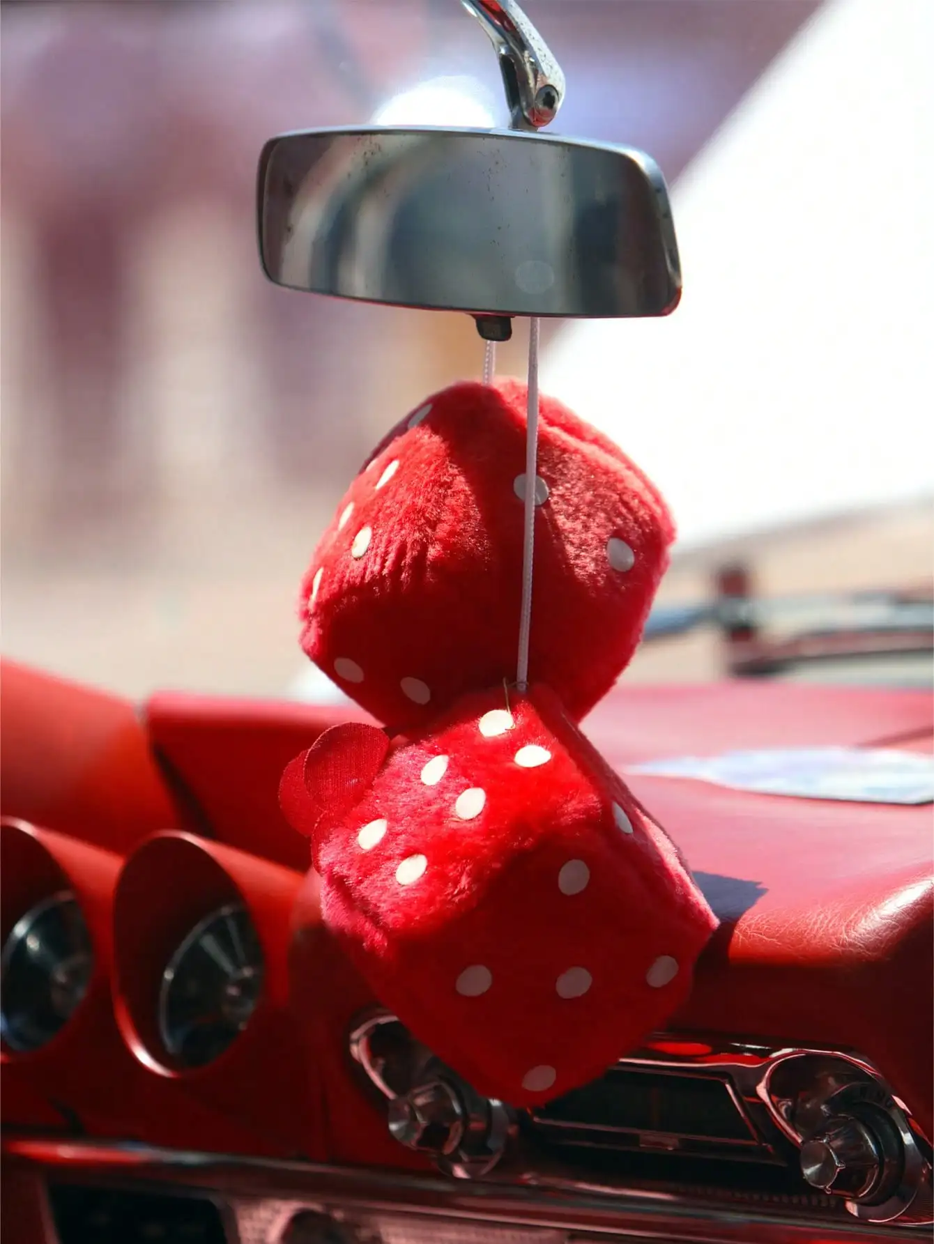 Plush Dice Car Hanging Ornament - Soft Sponge Filled, Fun Car Interior Decoration, Perfect Gift Choice