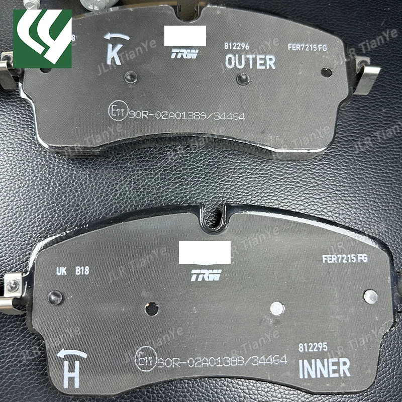 For Range Rover Discovery 5 front brake pads LR110409 LR134644