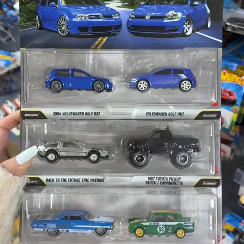 Stock New Hot Wheels Car Culture Hbl96 V Case Dual Car Serise 1/64 Alloy Back To The Future Car Model Collection Holiday Gift