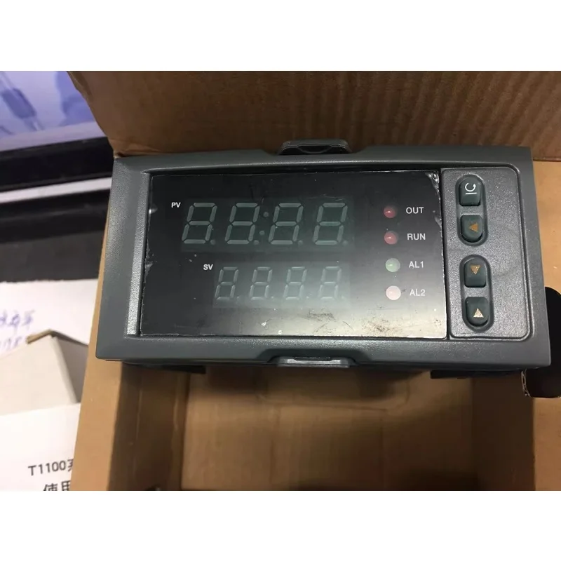 T1100D-28-2P-D Digital Display Instrument