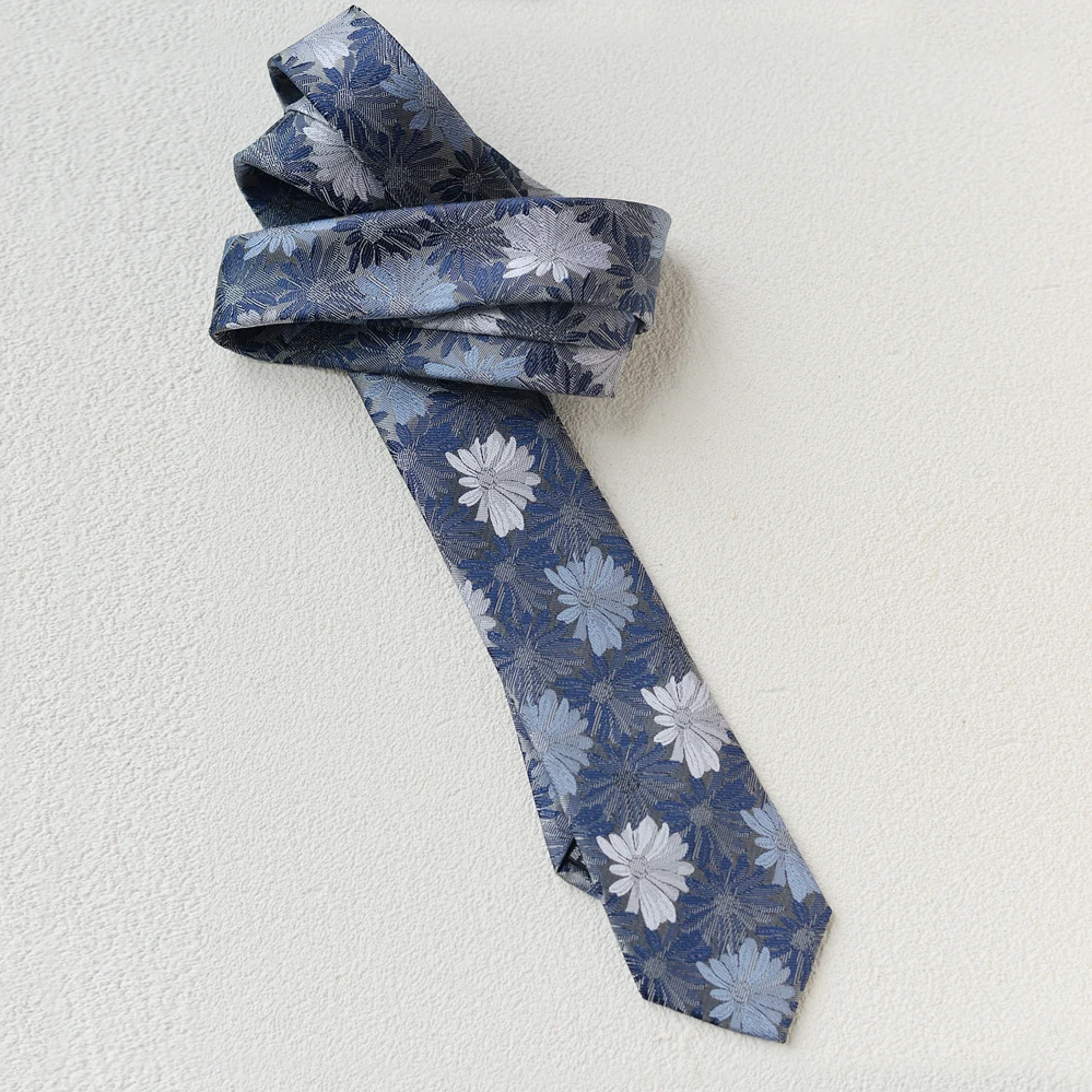 Corbata con patrón de flores púrpura y gris de alta calidad para hombre, accesorios de camisa para banquete de negocios, corbata ajustada de 7CM a la moda