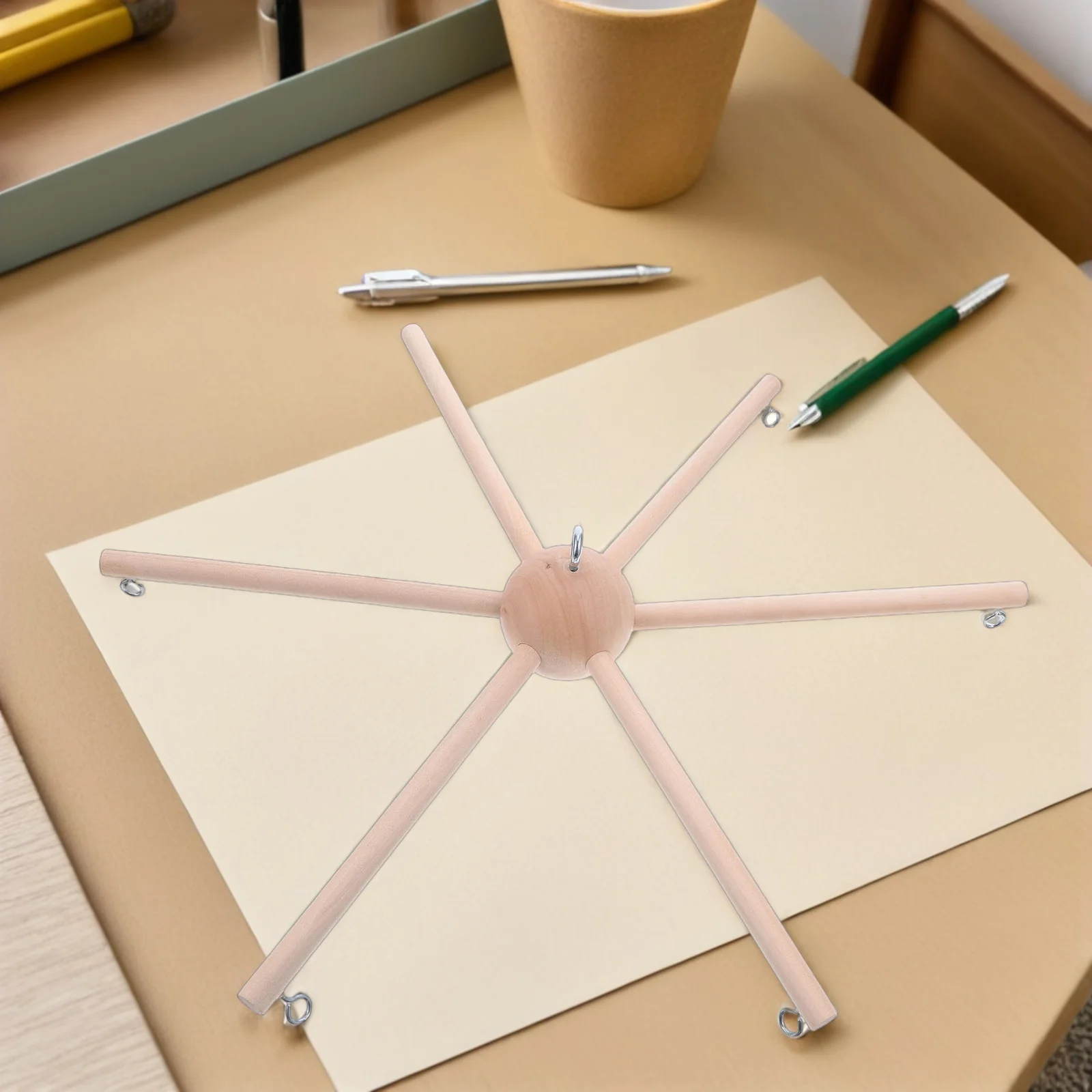 1セット木製装飾スタンド丸型球形ベース、ベビーモバイルフレーム吊り下げ用DIY組み立て保育園モバイルハンガーキット