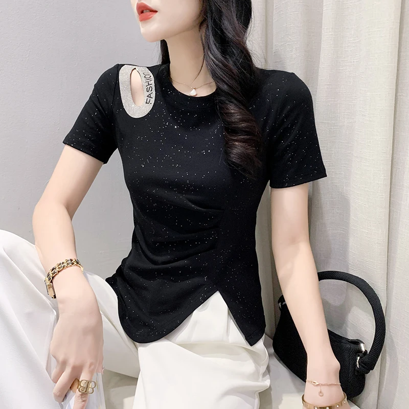 

Black Summer Korean Style T-Shirt Chic Sexy Hollow Out O-Neck Letter Diamonds Women Tops Short Sleeve Slit Tees 2024 New 442910