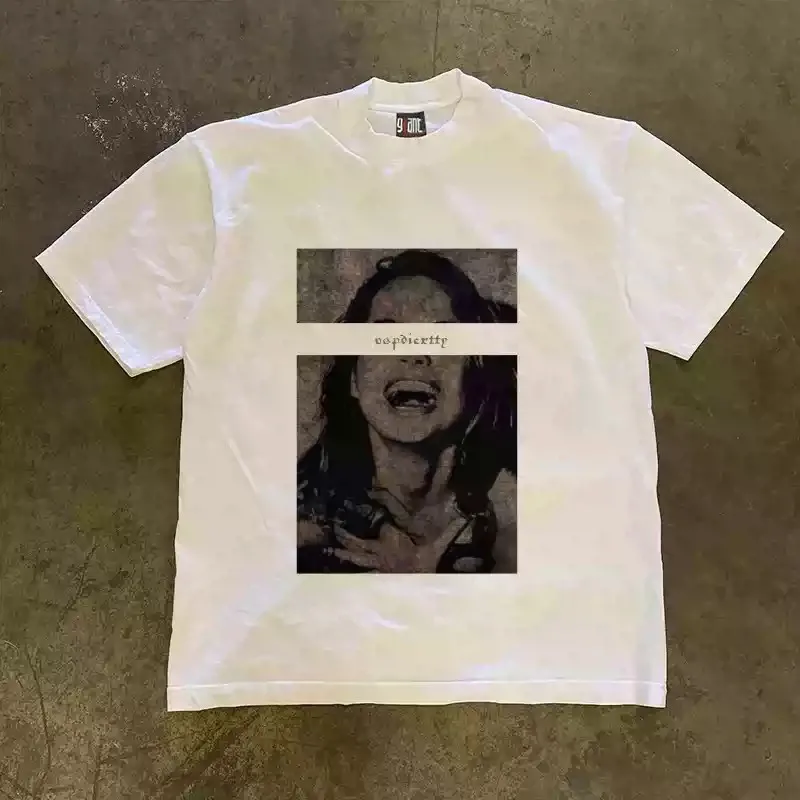 Unisex Vintage Split‑Frame Portrait Graphic T‑Shirt Men Women Retro Grainy Distressed Figure Art Print Tee 100% Cotton Loose Grunge Aesthetic Streetwear Short Sleeve T Shirt.
