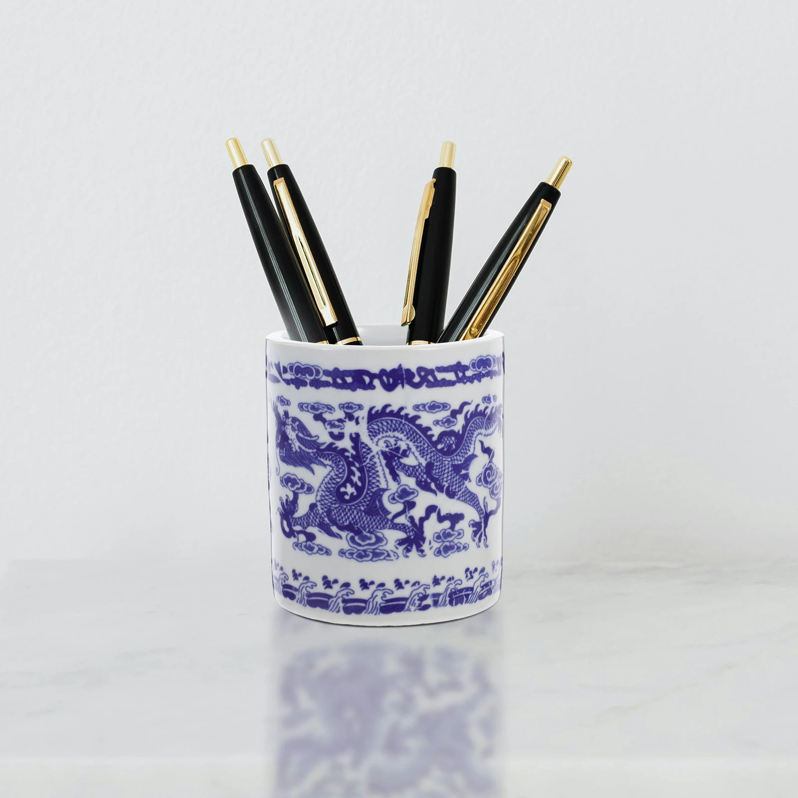 

Premium Ceramic Pen Holder for Desk Organization Blue and White Pattern Ideal for Pens Pencils Markers Smartphones Remote