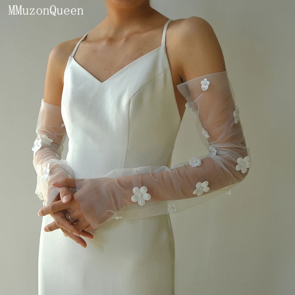 

TOPQUEEN Bridal Gloves White 3d Small Flower Gloves White Cream White Elastic Women Wedding Accessories Mm17