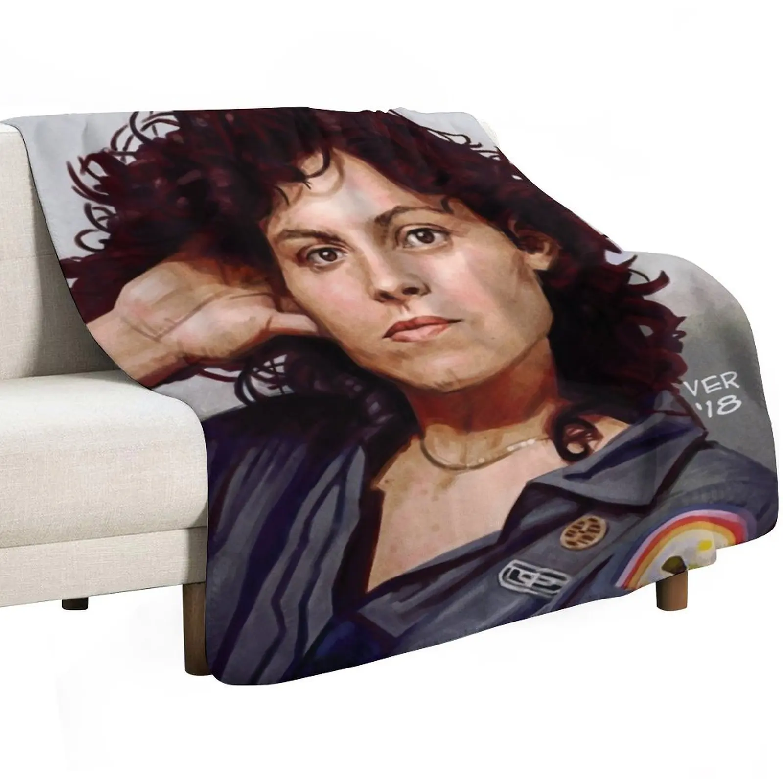 Sigourney Weaver 79 Throw Blanket Furry Hairy Large Designers Decorative Sofas Giant Sofa Blankets