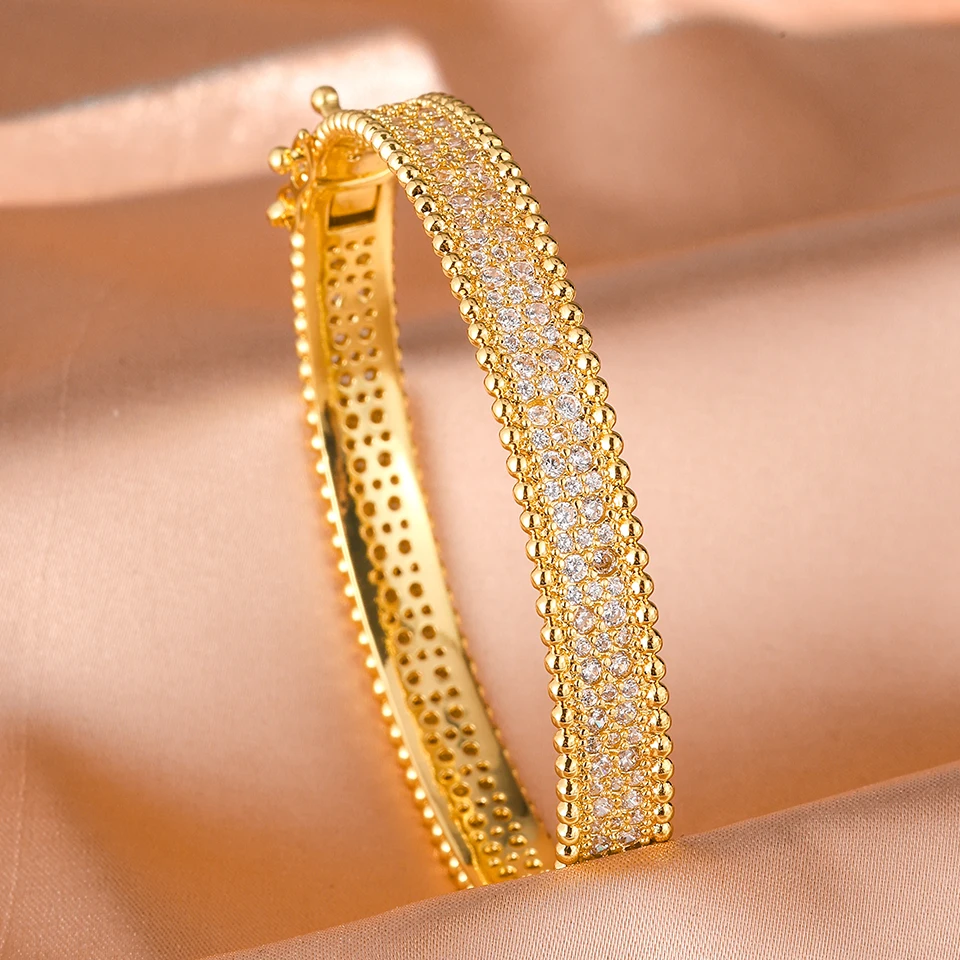 

Yupsk Luxury Wide Bracelet For Women Men 18K Gold Plated Zircon Inlay Exquisite Wedding Party Jewelry New Arrival