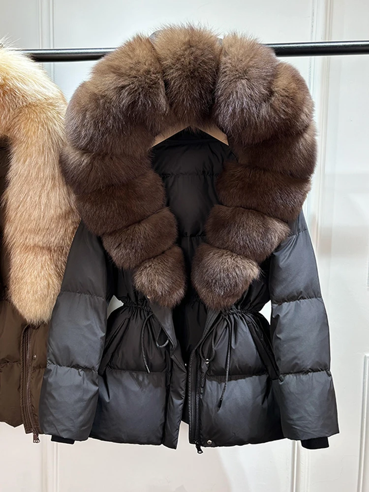 2025 Новая зимняя куртка-пуховик из натурального лисьего меха с толстым теплым воротником, женская куртка-пуховик с капюшоном и поясом, тонкое белое пальто на утином пуху, водонепроницаемая парка 2025 Новая зимняя куртка-пуховик из натурального лисьего меха с толстым теплым воротником, женская куртка-пуховик с капюшоном и поясом, тонкое белое пальто на утином пуху, водонепроницаемая парка