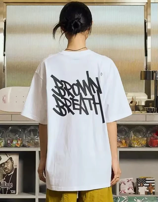 

Koreański trend T-shirt w stylu Y2K Wysokiej jakości nadrukowane litery Czarny Okrągły dekolt Krótki rękaw Leniwy i wygodny styl
