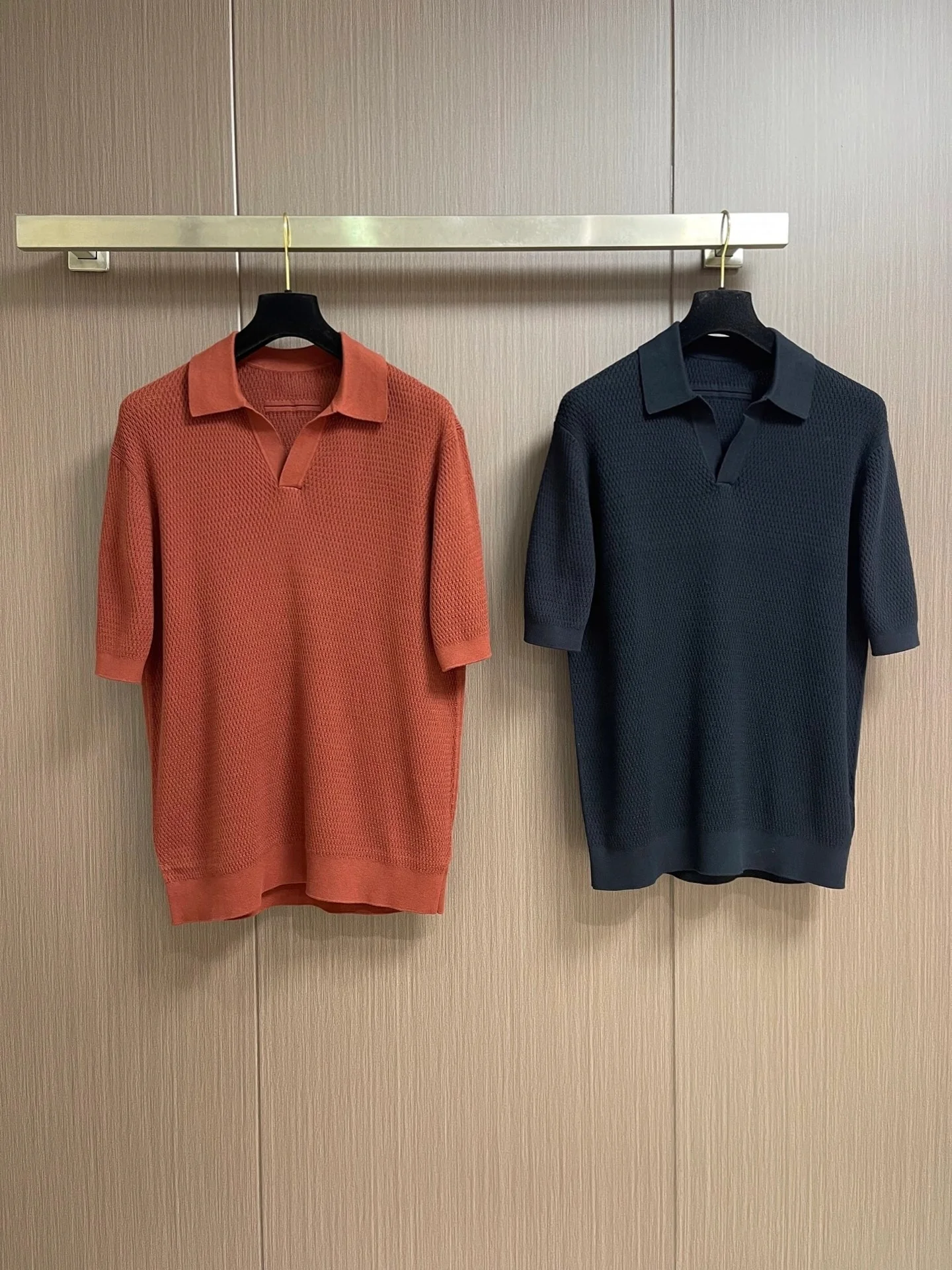 

Italian Style Men's Knitted Shirt Pure Color Casual Loose Fit Cotton Blend Triacetate Fiber Short Sleeve Turn-down Collar