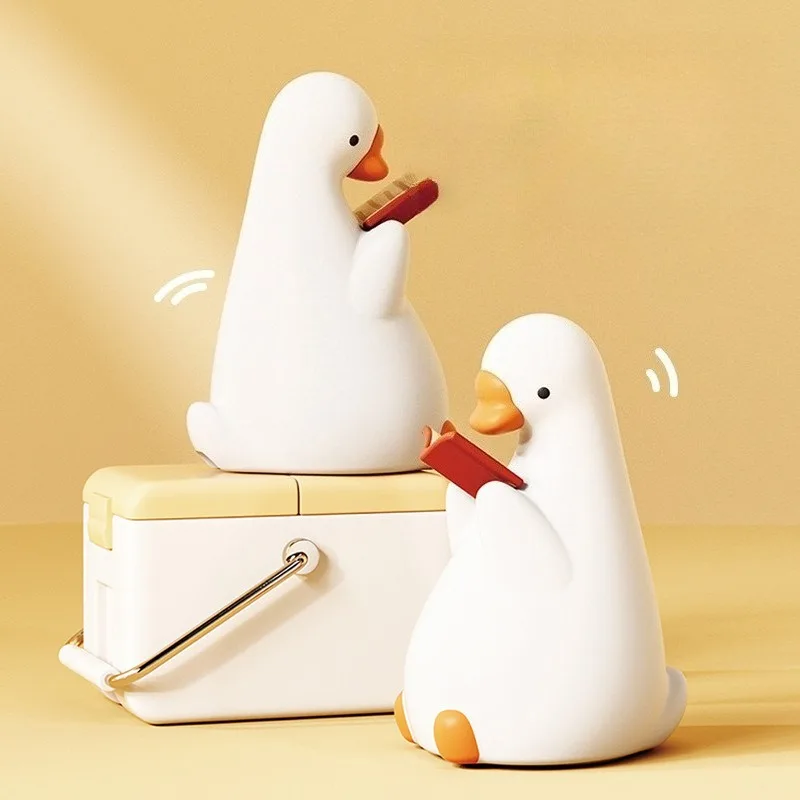 

White Goose Small Night Lamp with Built-in Charging Function - Silicone Cover for Bedroom Sleep Aid Desk Lamp - Children's Toy